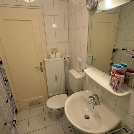 Top Central 1-room Perfect Flat דירה *